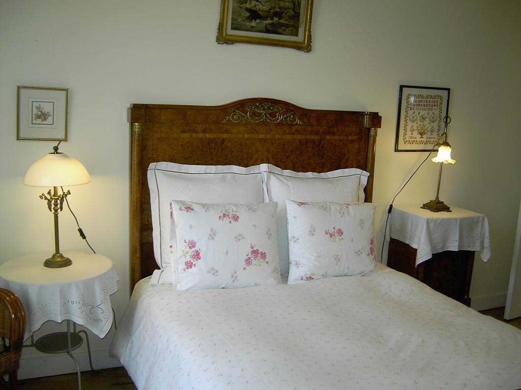 Domaine De Plisseau Bed & Breakfast Gauriac Exterior photo